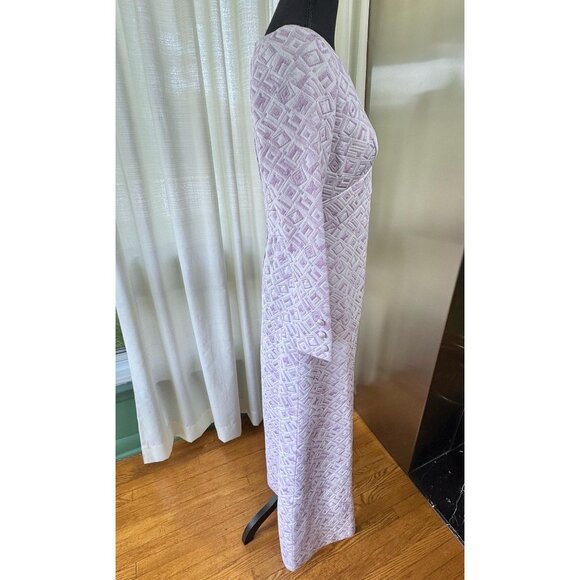 Vintage 70s dress, lavender textured geometric print, A-Line silhouette gown - Picture 8 of 10